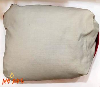 כרית מדיטציה אדום-בורדו / בז'